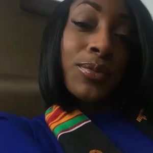 Meet your Posher, Ayanna